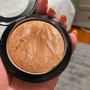 Mac Mineralize Skinfinish  Highlight Powder